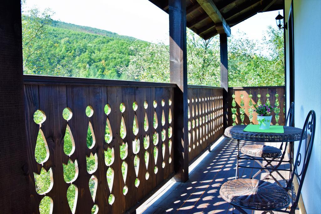 Golden Horn Guest House Iskrets 外观 照片